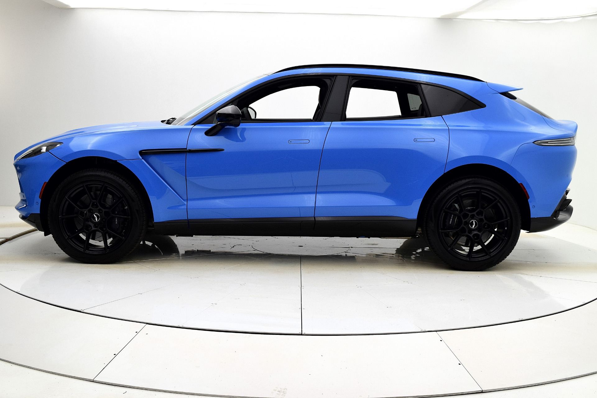 New 2021 Aston Martin DBX For Sale ($197,686) | Bentley Palmyra N.J