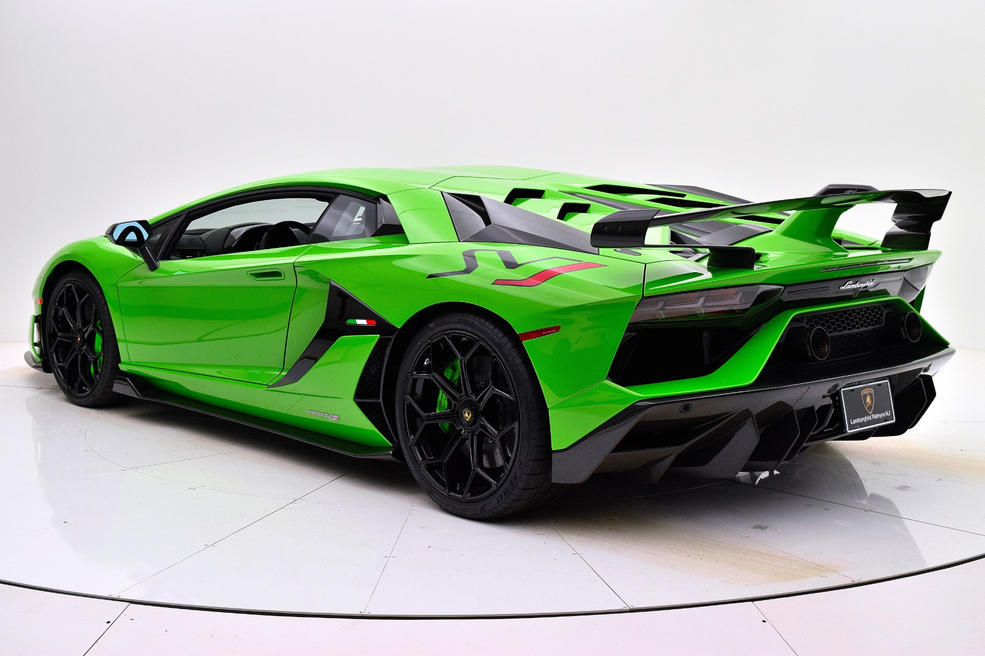 Used 2019 Lamborghini Aventador SVJ For Sale ($594,880) | Bentley ...